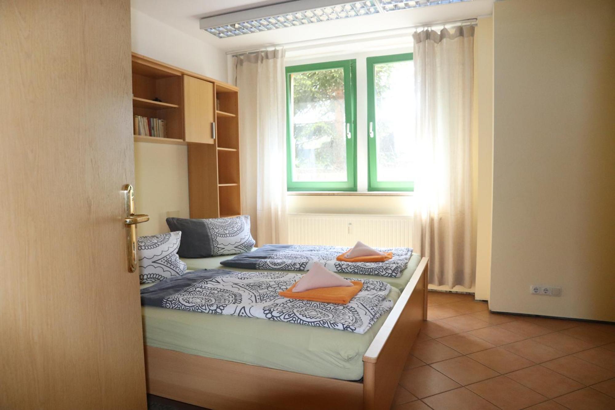 Ferienwohnung am Großen Garten Dresden Exterior foto